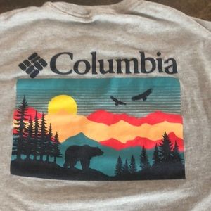 Mens Columbia t shirt